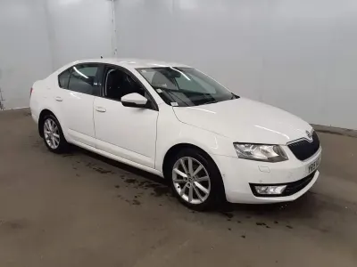 Używany Skoda Octavia Elegance 2015 Biały Kombi