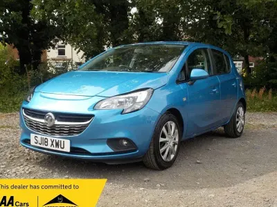 Used Vauxhall Corsa Design Edition 90 HP (66 kW) 2018 Blue Hatchback