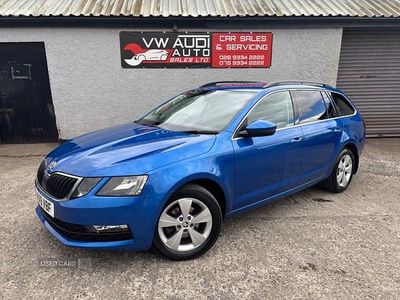 Usado Skoda Octavia SE Technology 116 CV (85 kW) 2019 Azul Familiar