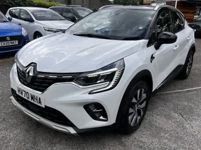 Używany Renault Captur Version S 131 KM (96 kW) 2020 Biały SUV