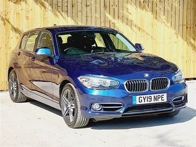 BMW 118