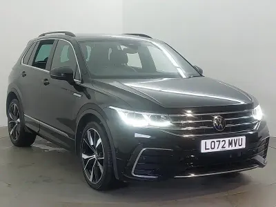 Używany VW Tiguan R-line 150 KM (110 kW) 2022 Czarny SUV