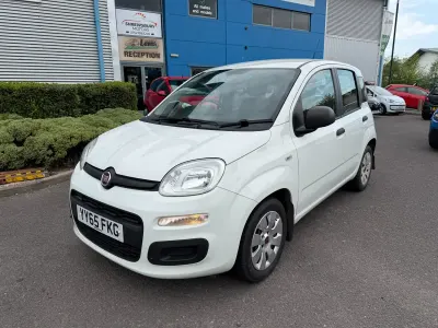 Usado Fiat Panda Pop 69 HP (50 kW) 2015 Branco Citadino
