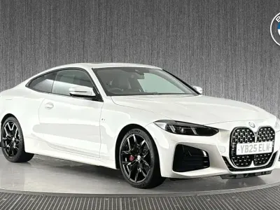 Begagnad BMW 420 M Sport 181 HK (133 kW) 2025 Vit Sportkupé