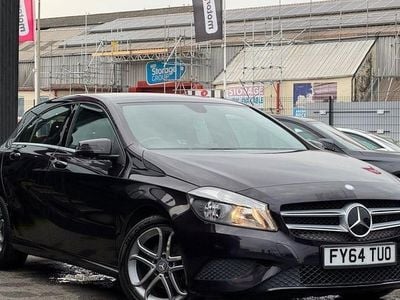 Used Mercedes A180 109 HP (80 kW) 2014 Purple Hatchback