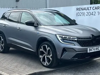 Used Renault Austral Techno Esprit Alpine 200 HP (147 kW) 2025 Grey/black  SUV
