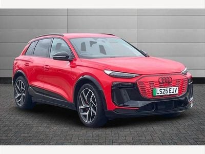 Red Used 2025 Audi Q6 e-tron Advanced SUV | £52,850 (Fair price)
