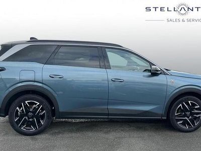 Used Peugeot 5008 GT 134 HP (98 kW) 2025 Blue SUV