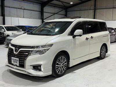 White Used 2014 Nissan Elgrand Premium Edition MPV | £7,995 (Good price)