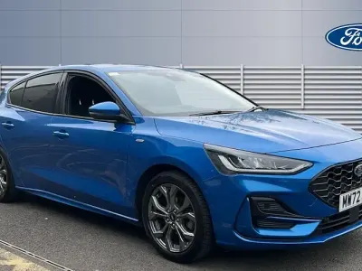 Used Ford Focus ST-Line 125 HP (91 kW) 2022 Blue Hatchback