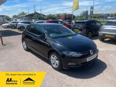 Used VW Polo SE 95 HP (69 kW) 2019 Black Hatchback