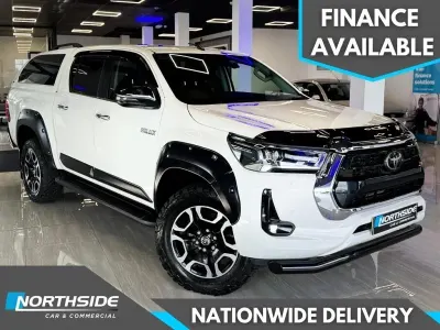 Used Toyota HiLux 150 HP (110 kW) 2021 White Pickup