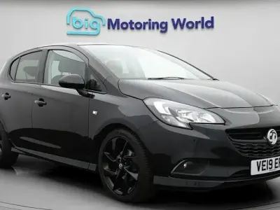 Used Vauxhall Corsa SRi 90 HP (66 kW) 2019 Black Hatchback