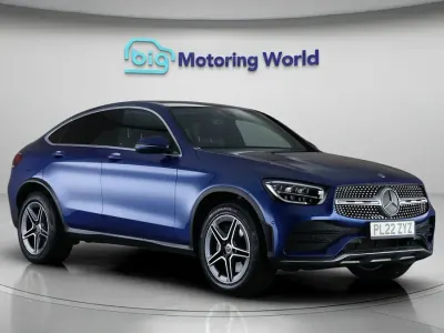 Used Mercedes GLC220 AMG line 194 HP (142 kW) 2022 Blue SUV
