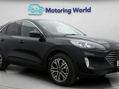 Used Ford Kuga Titanium 150 HP (110 kW) 2023 Black SUV
