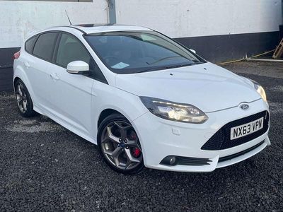 Used Ford Focus ST 2013 White Hatchback