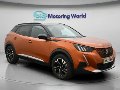 Used Peugeot e-2008 GT 100 kW (136 HP) 2023 Orange SUV