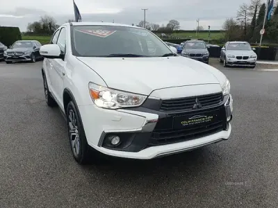 Used Mitsubishi ASX 114 HP (83 kW) 2018 White SUV