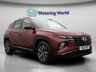 Używany Hyundai Tucson SE 230 KM (169 kW) 2021 Czerwony SUV
