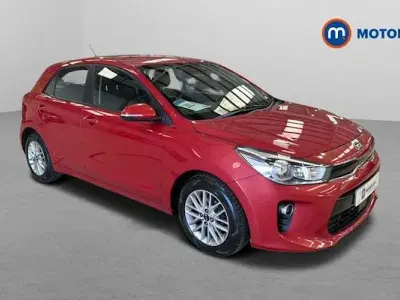 Used Kia Rio 99 HP (72 kW) 2019 Red Hatchback