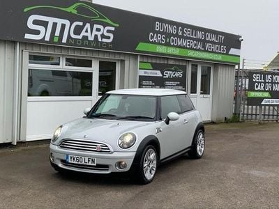 Used Mini Cooper Hatch 122 HP (89 kW) 2010 Silver Hatchback