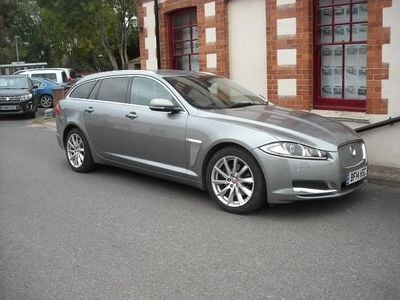 Grey met Used 2014 Jaguar XF Sportbrake Premium Luxury Estate | £5,995 (Fair price)