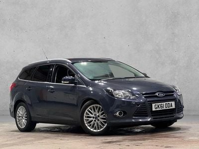 Used Ford Focus Zetec 115 HP (84 kW) 2011 Grey Estate