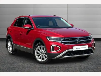 Used VW T-Roc Style 110 HP (80 kW) 2022 Kings red SUV