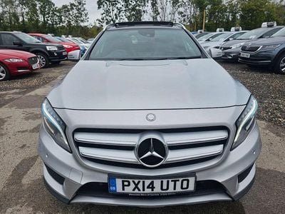 Mercedes GLA220