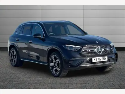 Begagnad Mercedes GLC300e AMG Line Premium 308 HK (226 kW) 2025 Svart SUV