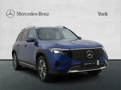 Usado Mercedes EQB250+ Executive 139 kW (190 HP) 2025 Azul SUV