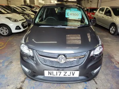 Second-hand Vauxhall Viva 75 CP (55 kW) 2017 Gri Hatchback
