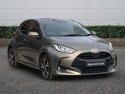 Second-hand Toyota Yaris Hybrid Design 2024 Maro Hatchback