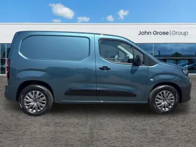 New Citroën Berlingo 98 kW (134 HP) 2026 Blue MPV