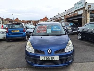Used Renault Clio II Expression 2005 Blue Hatchback