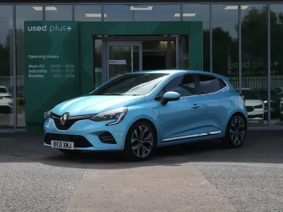 Used Renault Clio Version S 2021 Blue Hatchback