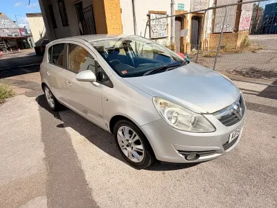 Used Vauxhall Corsa Design Edition 2008 Silver Hatchback