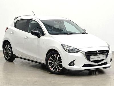 Begagnad Mazda 2 Inclusive 2017 Vit Halvkombi