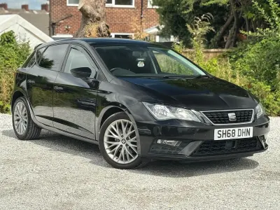 Used Seat Leon SE Dynamic 115 HP (84 kW) 2018 Black Hatchback
