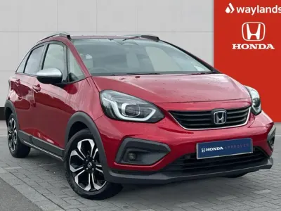 Second-hand Honda Jazz Hybrid 109 CP (80 kW) 2021 Roșu Hatchback
