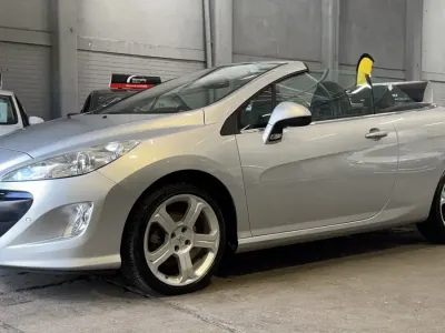 Begagnad Peugeot 308 CC