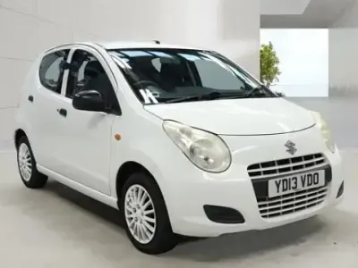 Used Suzuki Alto 68 HP (50 kW) 2013 White Hatchback