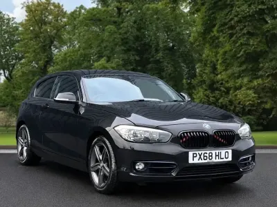 Used BMW 118 Sport Line 150 HP (110 kW) 2018 Black Hatchback