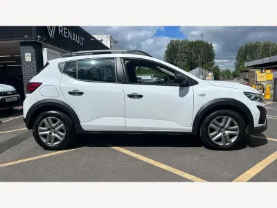 Used Dacia Sandero Essentiel 2022 White Hatchback