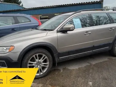 Used Volvo XC70 SE 205 HP (150 kW) 2009 Gold Estate
