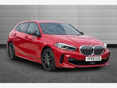 Used BMW 118 M Sport 138 HP (101 kW) 2019 Red Hatchback