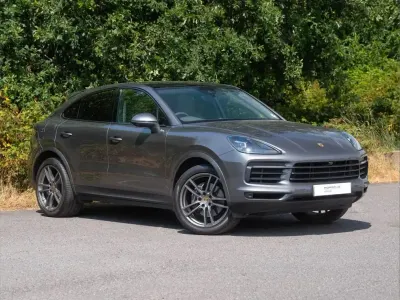 Used Porsche Cayenne 462 HP (339 kW) 2020 Grey SUV