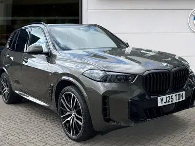 Usado BMW X5 M Sport 347 CV (255 kW) 2025 Verde SUV