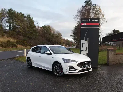 Used Ford Focus ST-Line 2024 White Hatchback