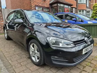 Używany VW Golf VII Match 150 KM (110 kW) 2015 Czarny Hatchback